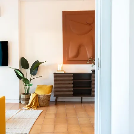 Apartman Quiet Near The Sea With 2 Terraces
